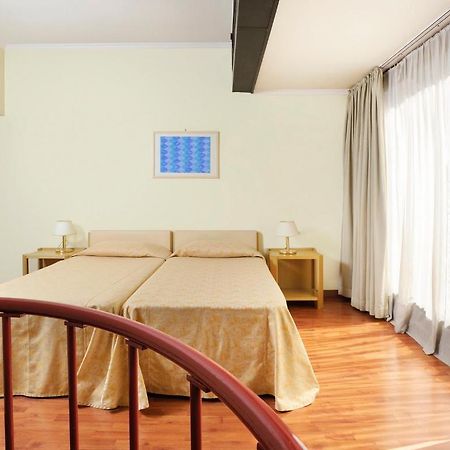 Hotel Mayfair Residence Rome Bilik gambar