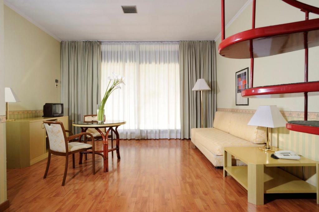 Hotel Mayfair Residence Rome Bilik gambar